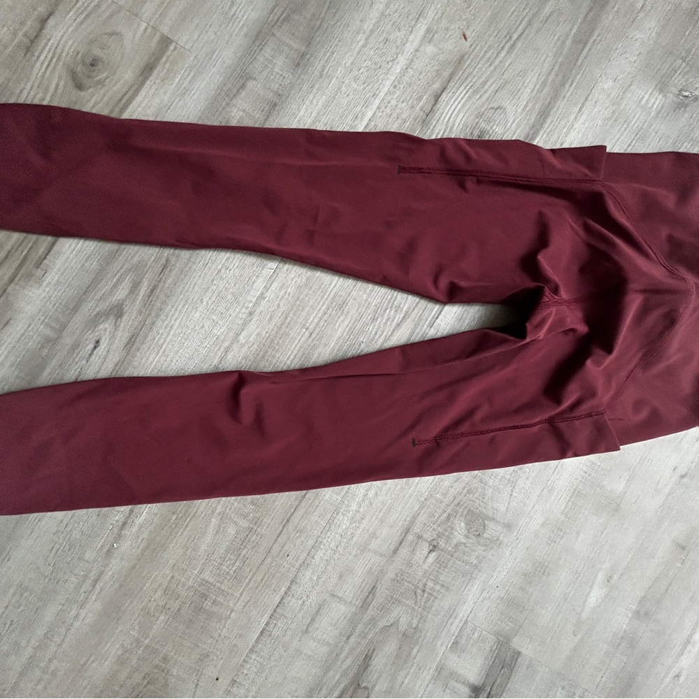 Lululemon Athletica Red Leggings for Ultimate Comfort - Picture 3 of 3